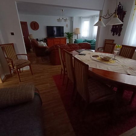 Holiday Home Moldava Екстериор снимка