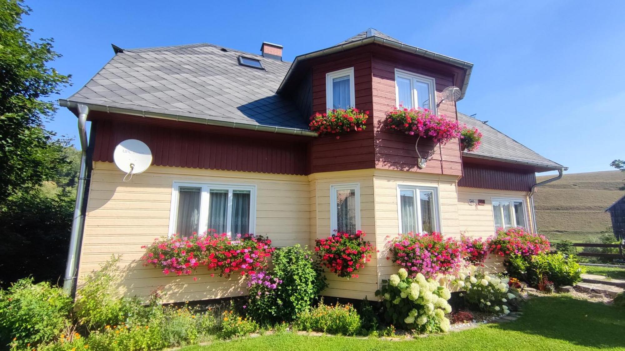 Holiday Home Moldava Екстериор снимка